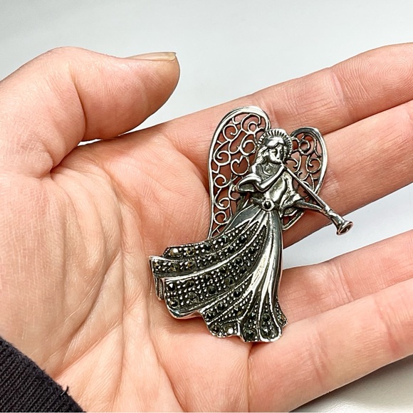 Sterling Silver Marcasite Angel Brooch Vintage Christmas Solid - Picture 6 of 6